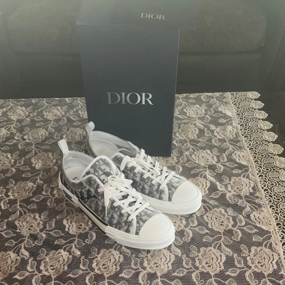 Dior Monochrome Sneakers in Elegant Black & White Gently Used. Men’s EU 47/14 US - Picture 6 of 15